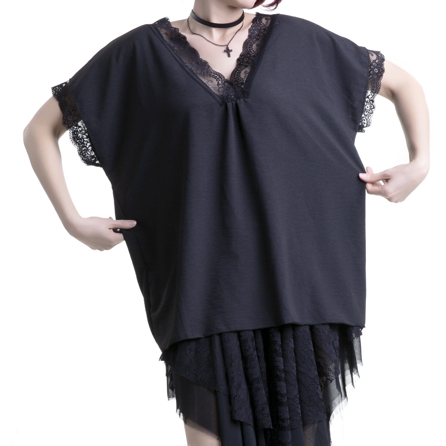 camiseta negra