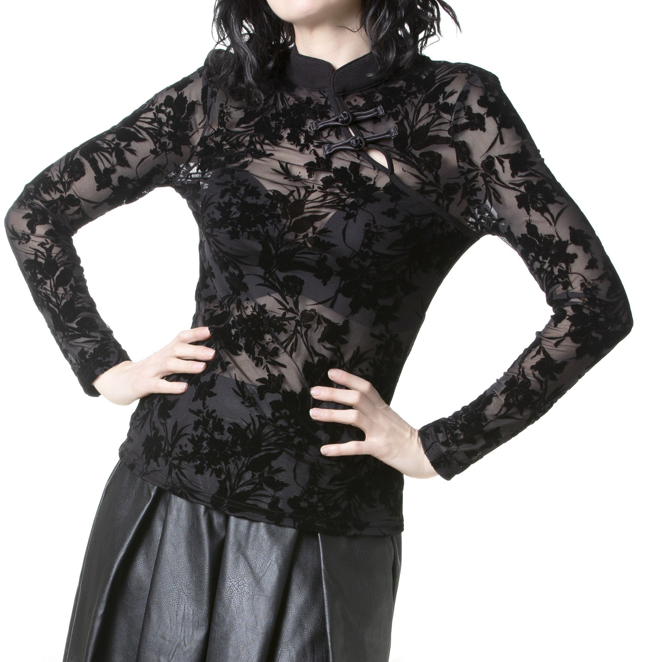 T-shirt with flowers