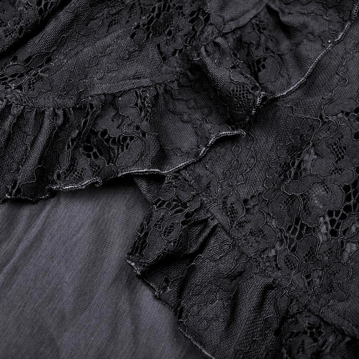 Vestido Asimétrico de Encaje con Escote Halter
