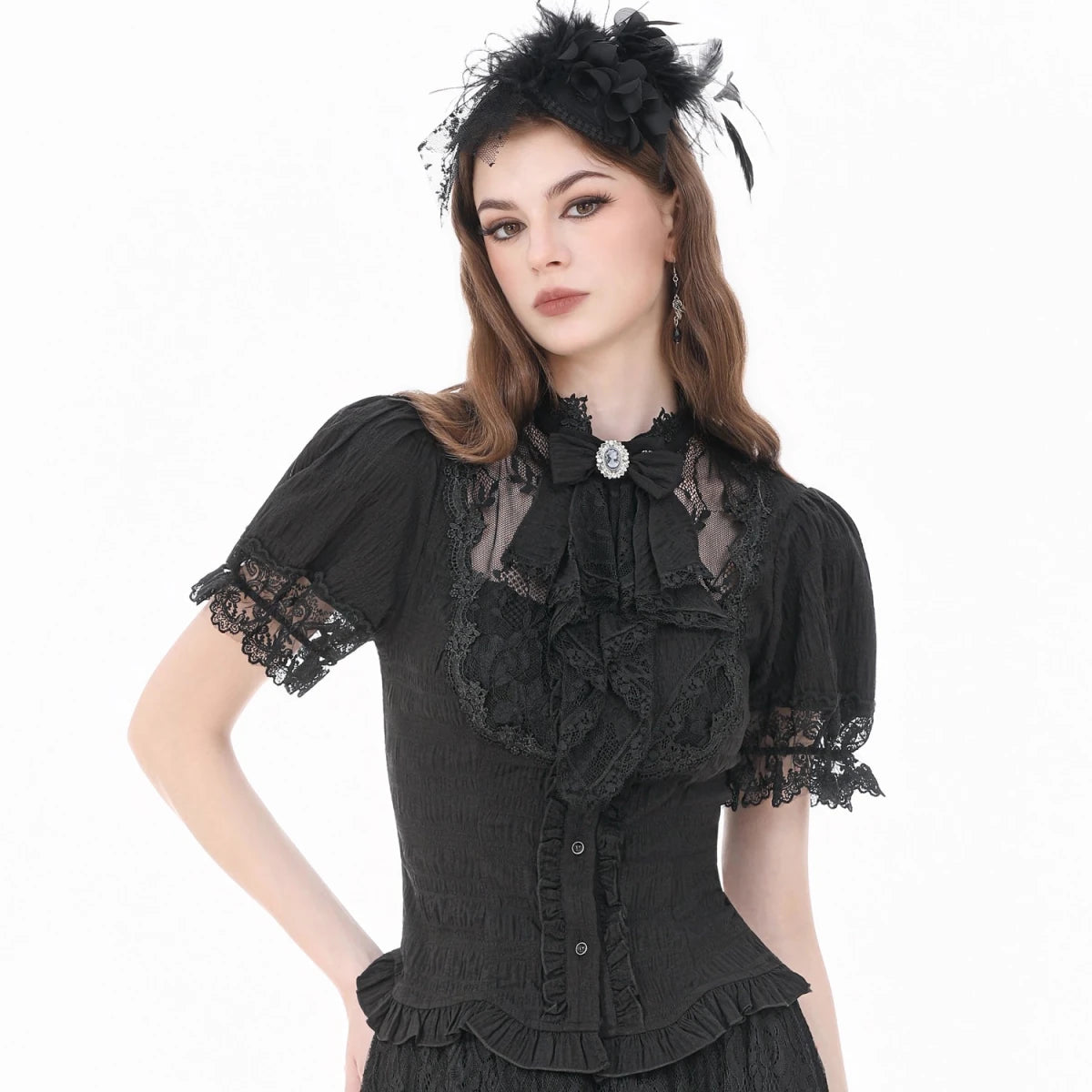 Blusa Gótica Victoriana de Encaje con Camafeo - Crazyinlove