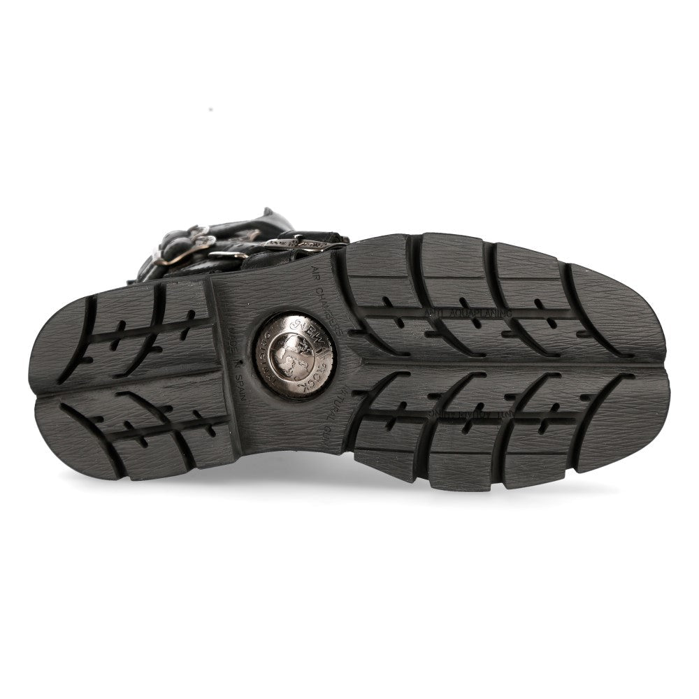Planta de goma natural de la bota New Rock M-1473-S1 con medallón metálico en el centro