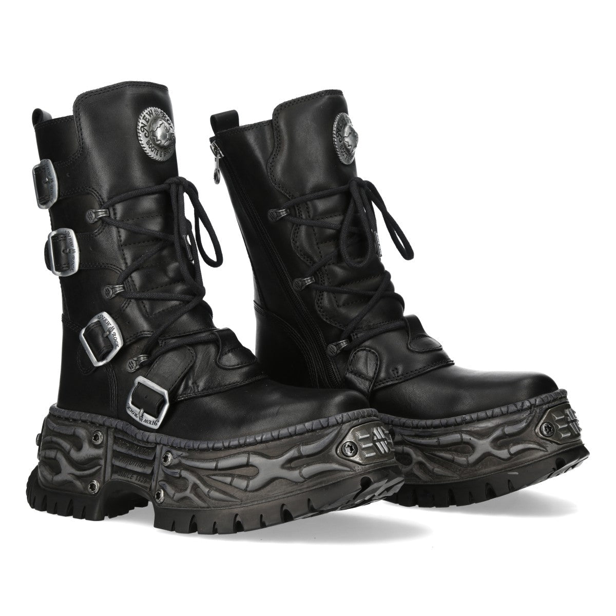 Paire de bottes New Rock noires à quatre boucles et plateforme grise à flammes