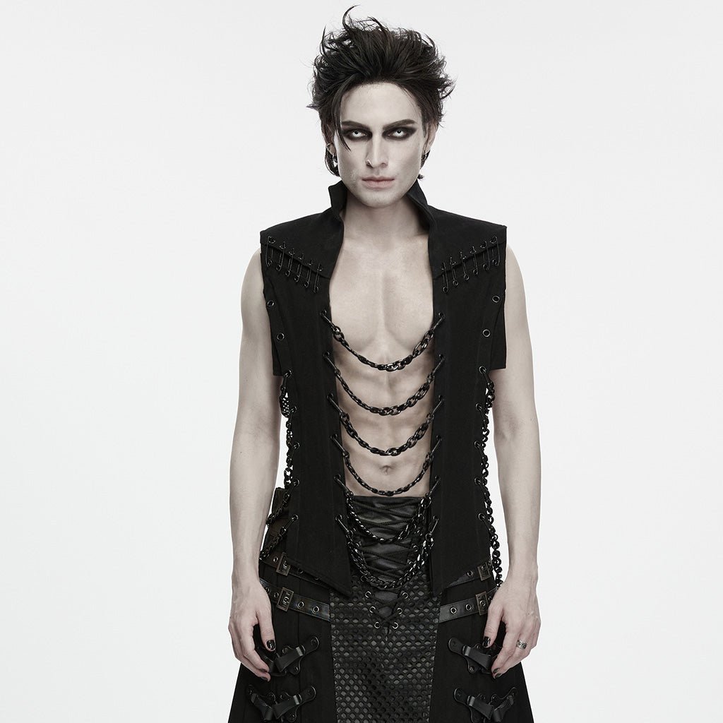 Chaleco punk negro de cadenas puesto, vista frontal con el cuello alto y el pecho descubierto
