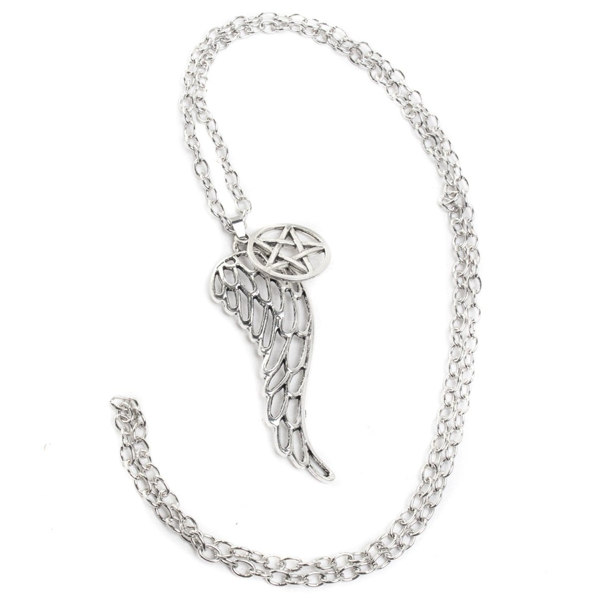 Collar puesto sobre el escote, vista de conjunto