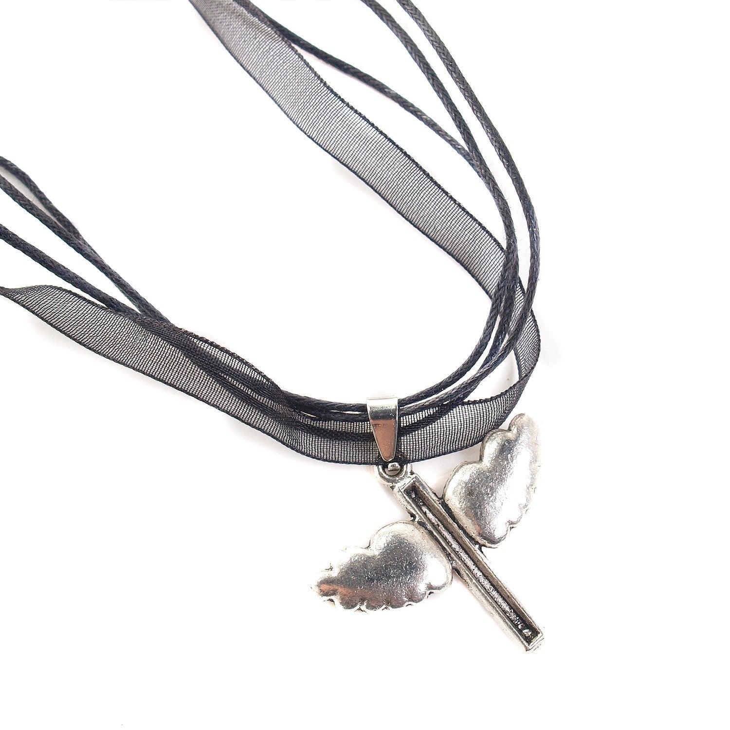 Collar con Cruz y Alas - Crazyinlove