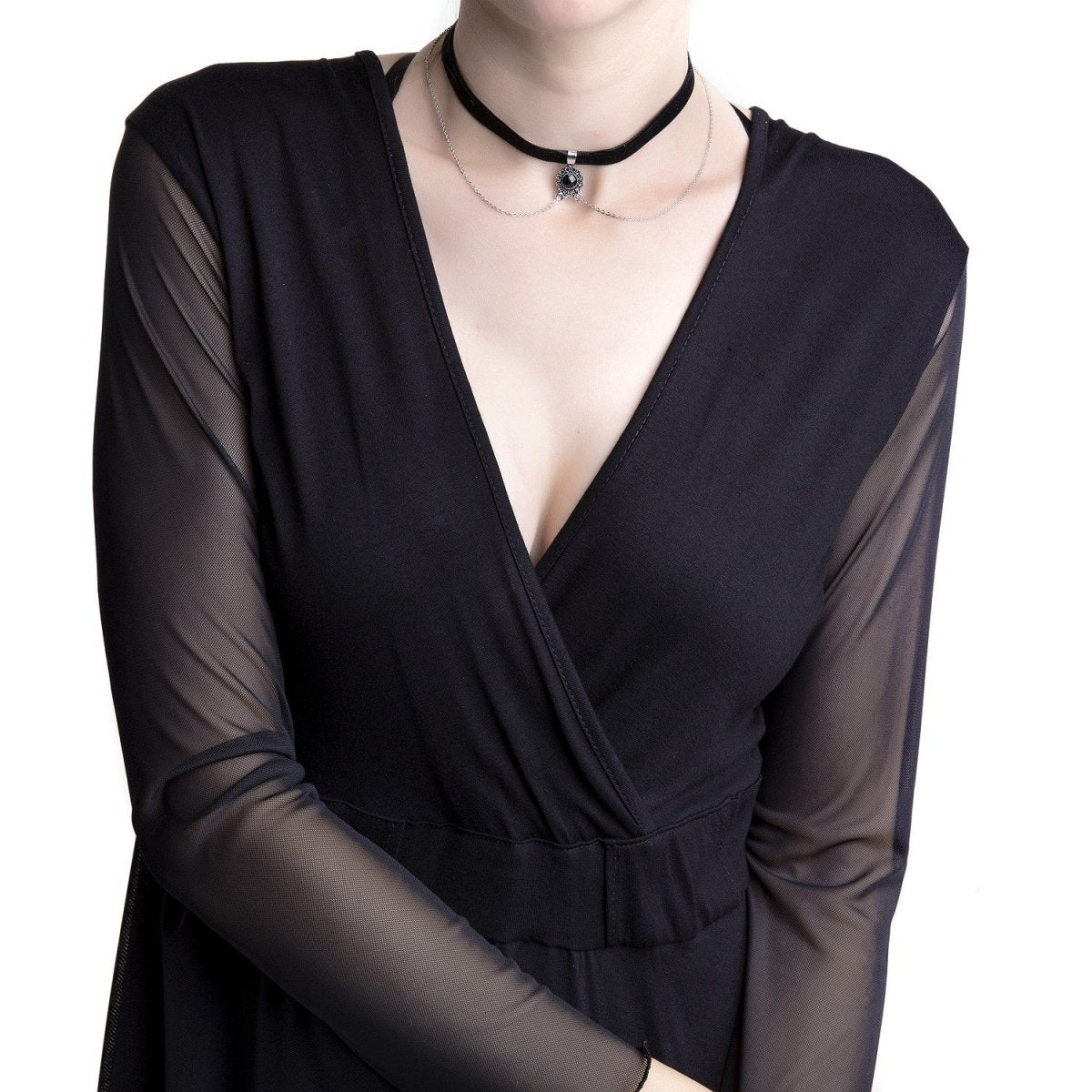 Gargantilla Negra con Piedra Central y Cadenas Colgantes - Crazyinlove
