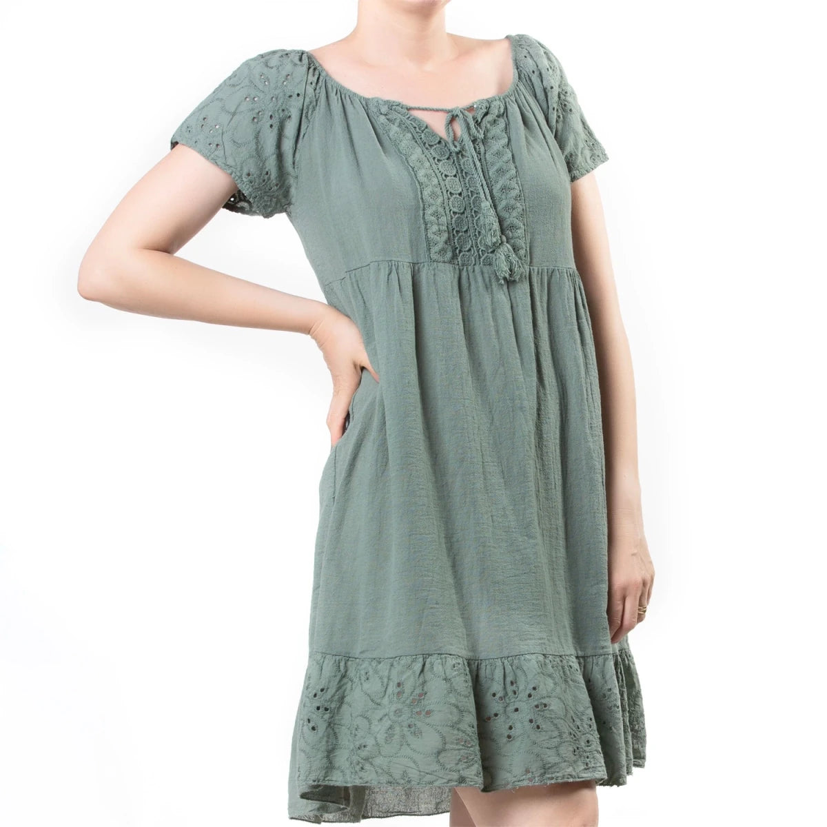 Vestido Boho Verde de Algodón con Bordado Suizo - Crazyinlove