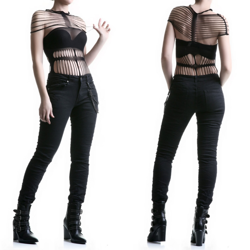 Body with Straps
