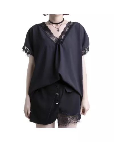 Wide T-Shirt with Lace from Style Brand at €15.00