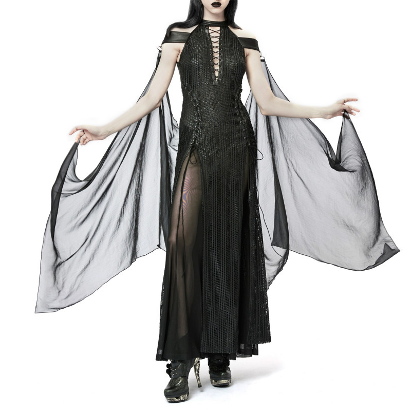 Vestido com Capa de Tule