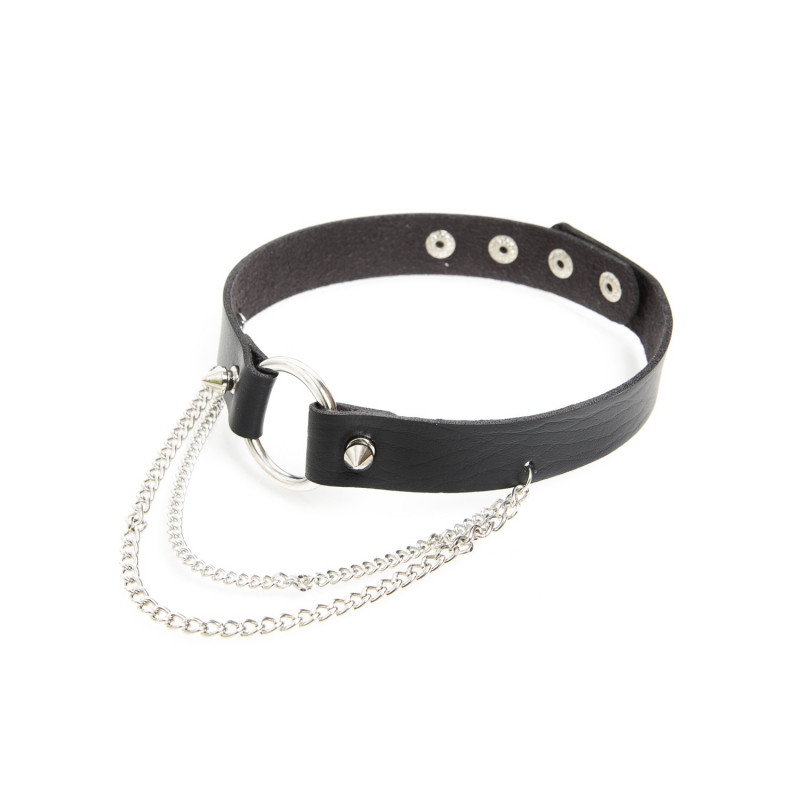 Choker mit Ketten