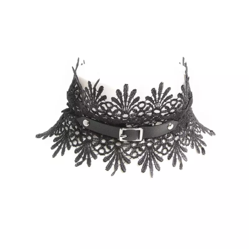 Guipure Choker from Style Brand at €9.90