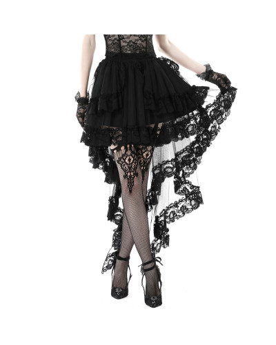 Eleganter Gothic Rock mit Spitze