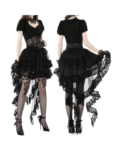 Eleganter Gothic Rock mit Spitze