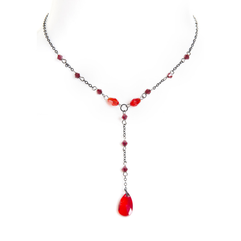 Collar Gótico con Cruz