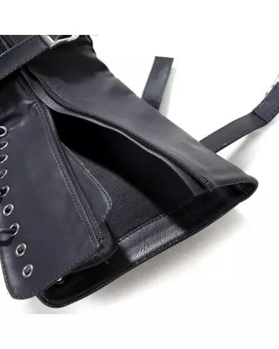 Stiefel mit Taschen der Style-Marke für 29,90 €
