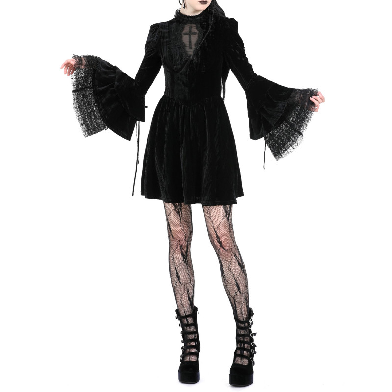 Vestido Gótico de Terciopelo con Cruz