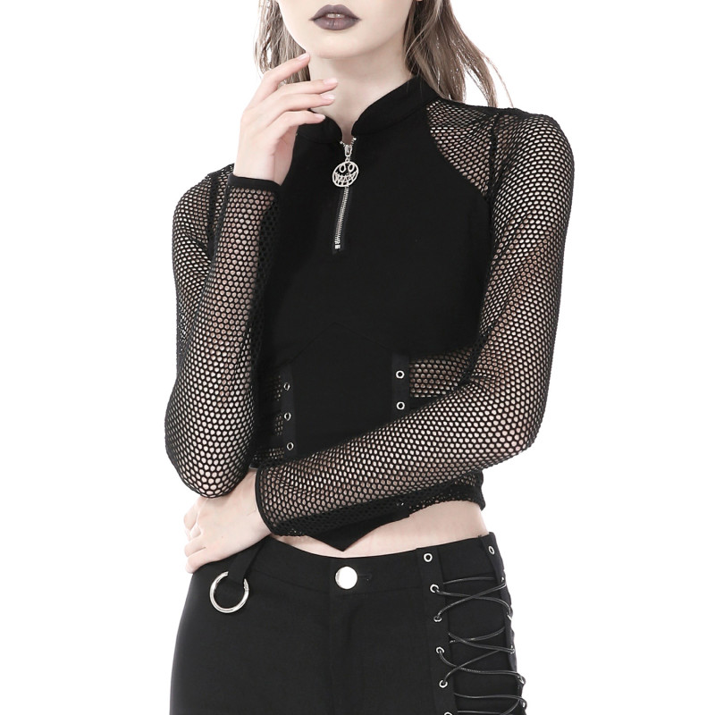 Camiseta Gótica con Rejilla