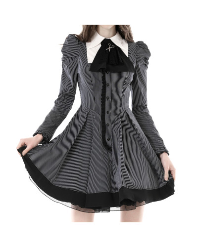 Vestido Gótico Negro y Blanco