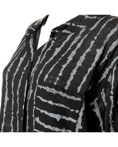 Camisa às Riscas com Bolso