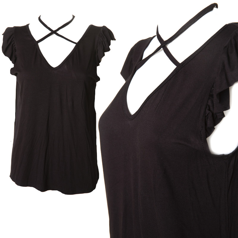Camiseta Negra con Tiras