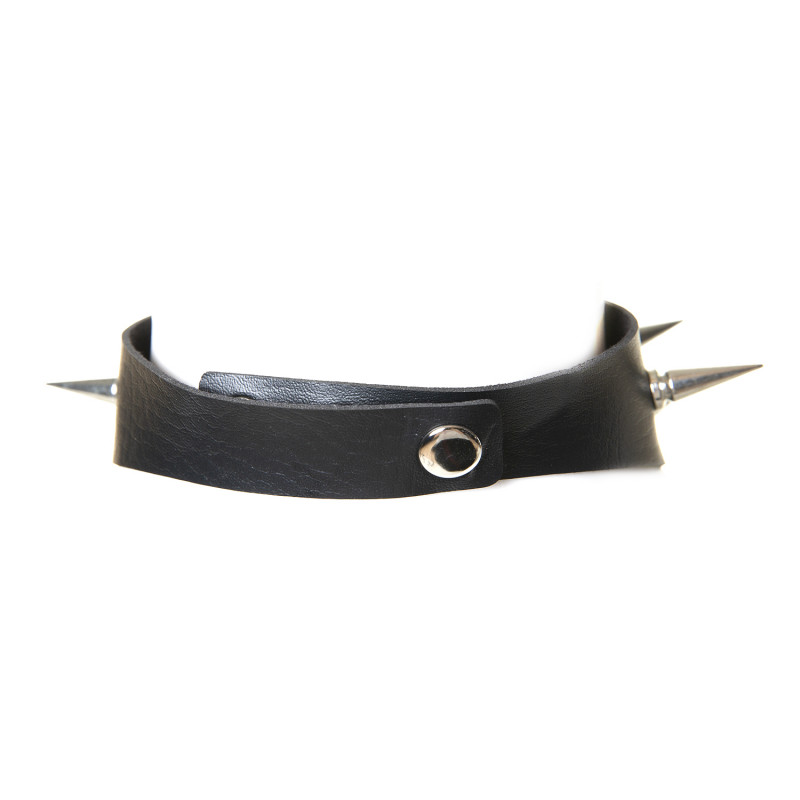 Choker with Spikes