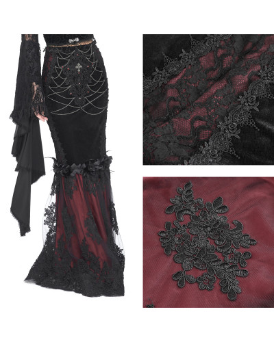 Falda Negra y Roja con Cruz y Cadenas