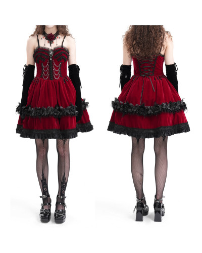 Vestido Rojo con Cadenas