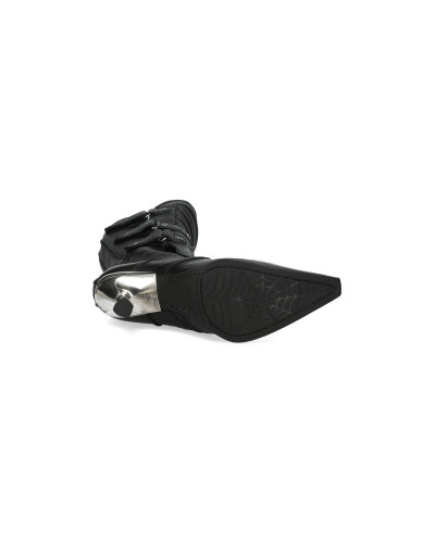 Bottes hautes gothiques
