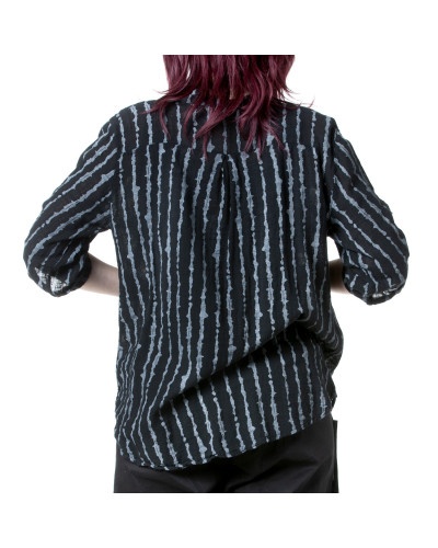 Camisa às Riscas com Bolso