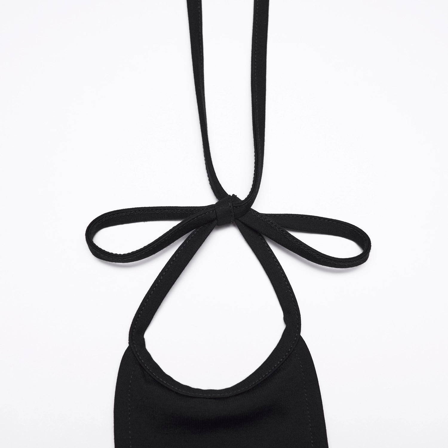 Vestido  Midi Asimétrico con Cut-outs