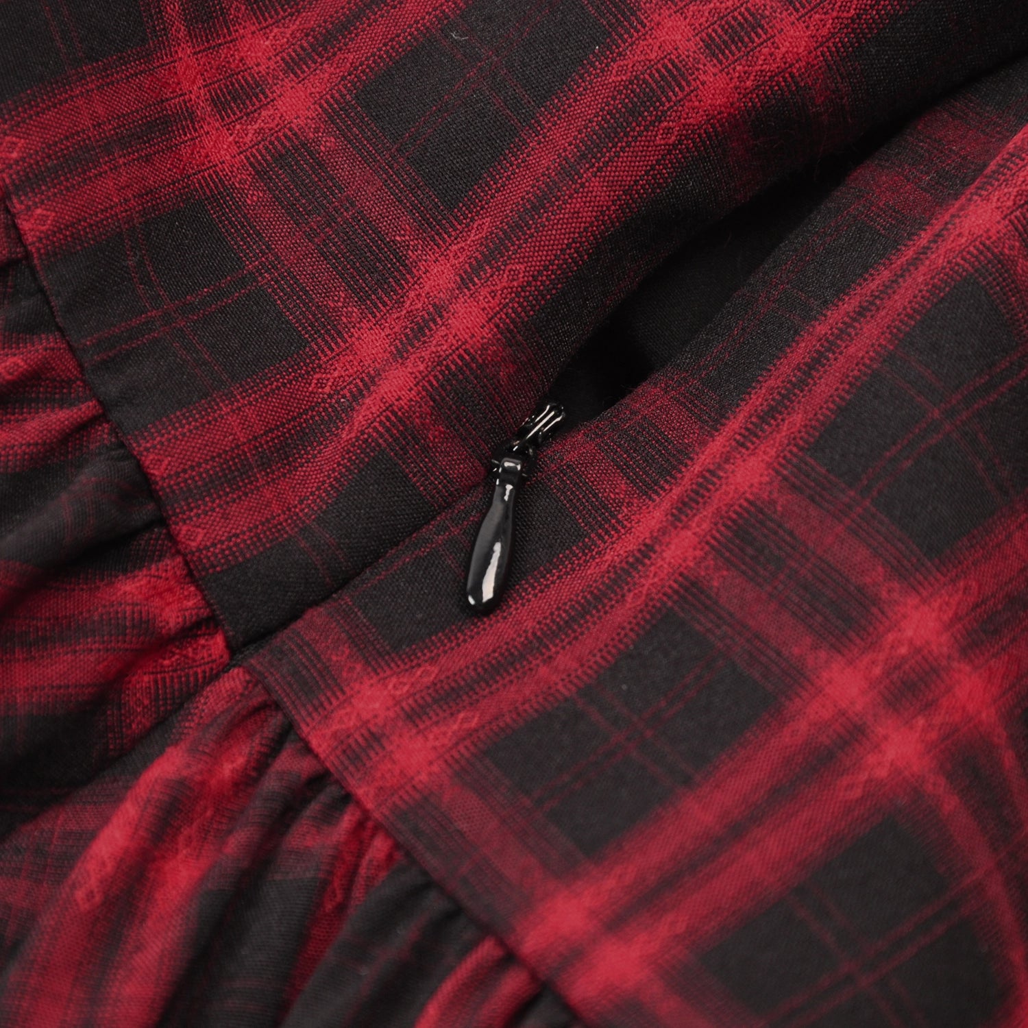 Vestido de Cuadros Tartán Rojo y Doble Corsé