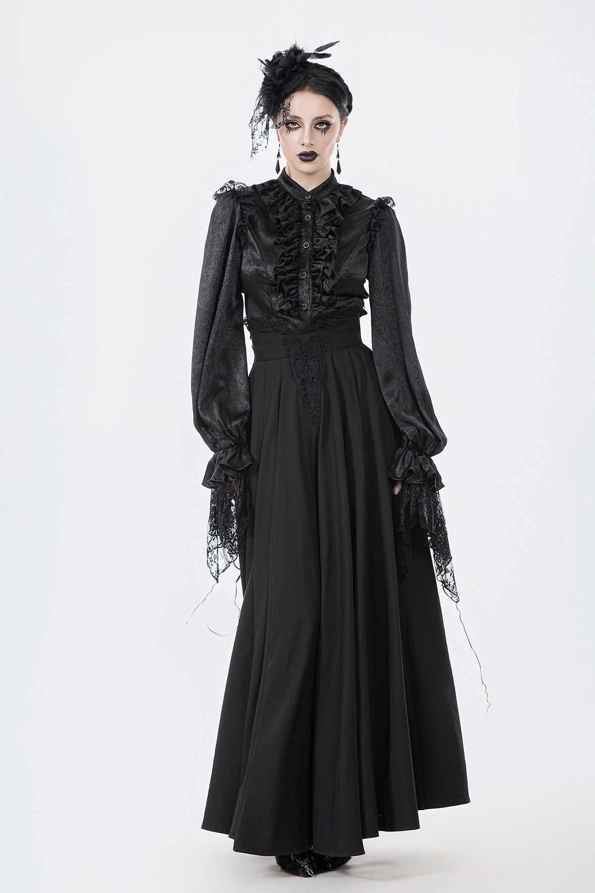 Falda Larga Victoriana de Talle Alto y Encaje