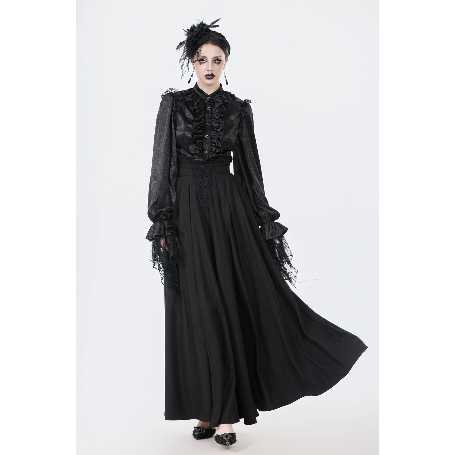 Falda Larga Victoriana de Talle Alto y Encaje