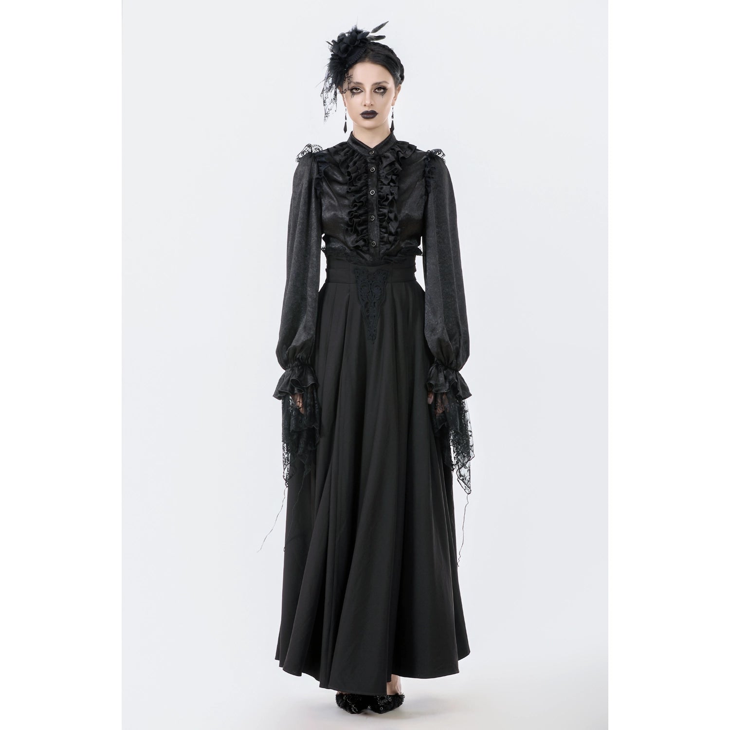 Falda Larga Victoriana de Talle Alto y Encaje