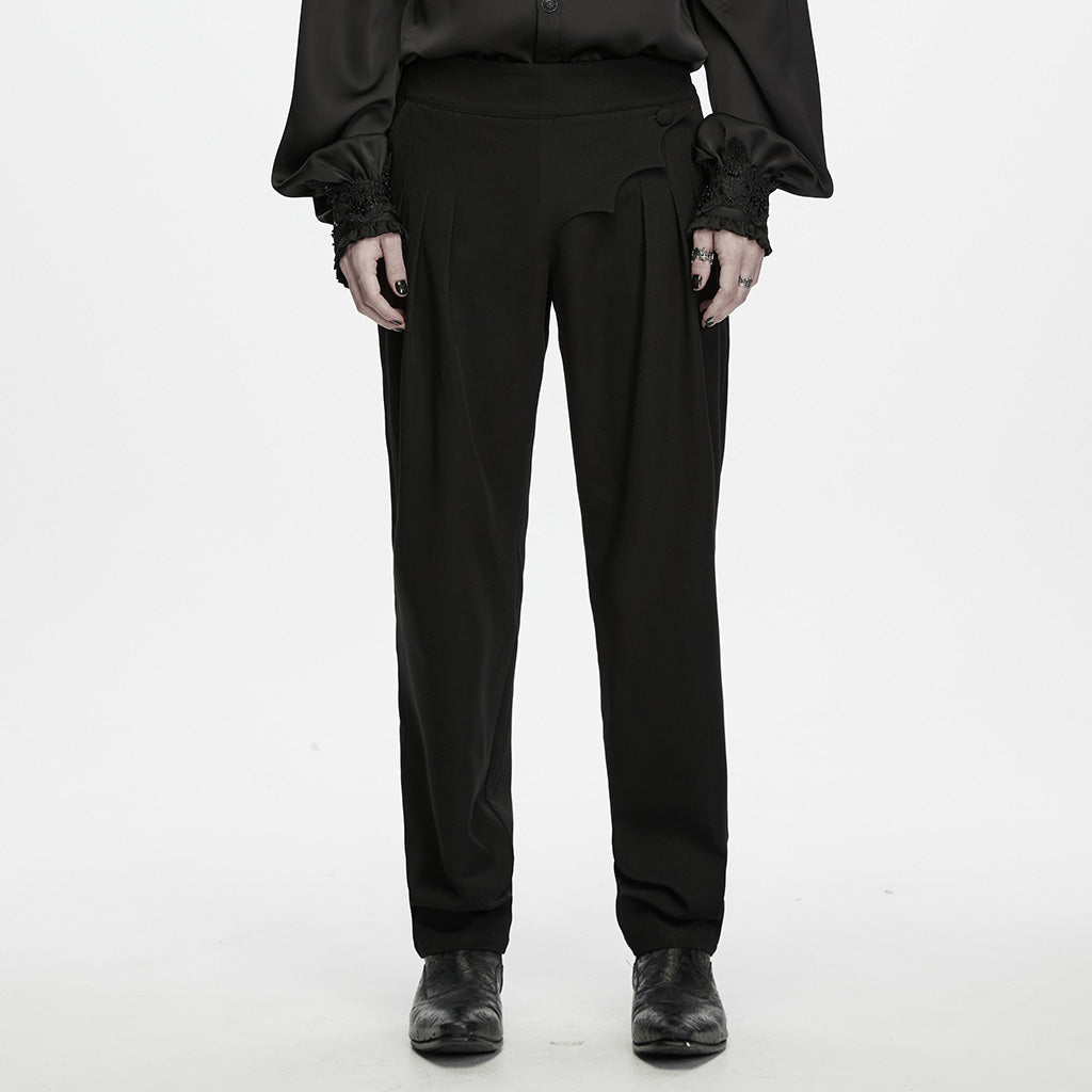 Pantalón negro de pinzas con tapeta murciélago puesto, vista frontal