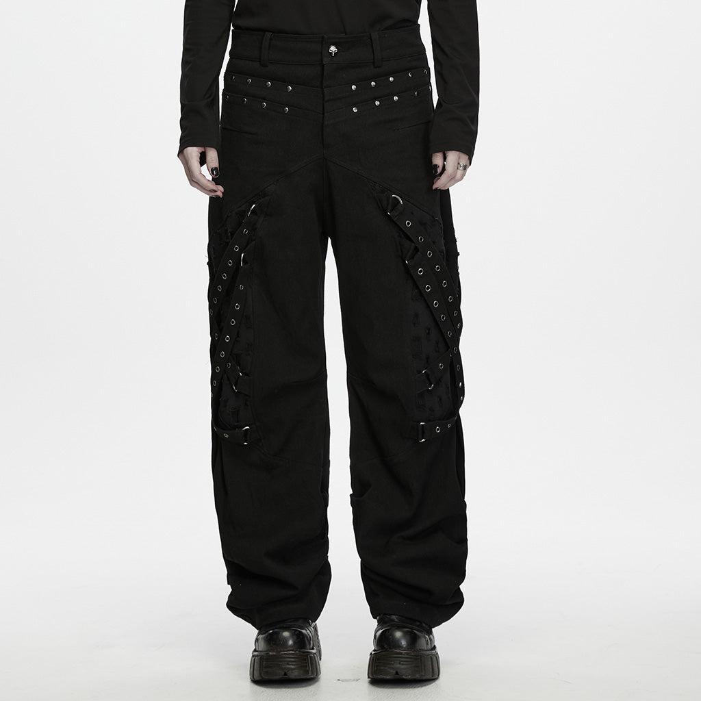 Pantalón punk ancho negro con tiras de ojales puesto, vista frontal