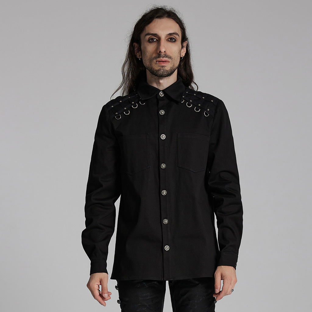 Camisa punk negra de hombre con cinchas cruzadas y anillas en D, vista frontal puesta
