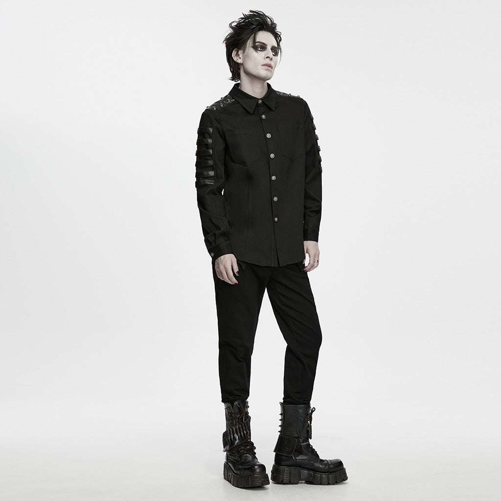 Look completo con la camisa punk, pantalón pitillo y botas de plataforma no incluidos