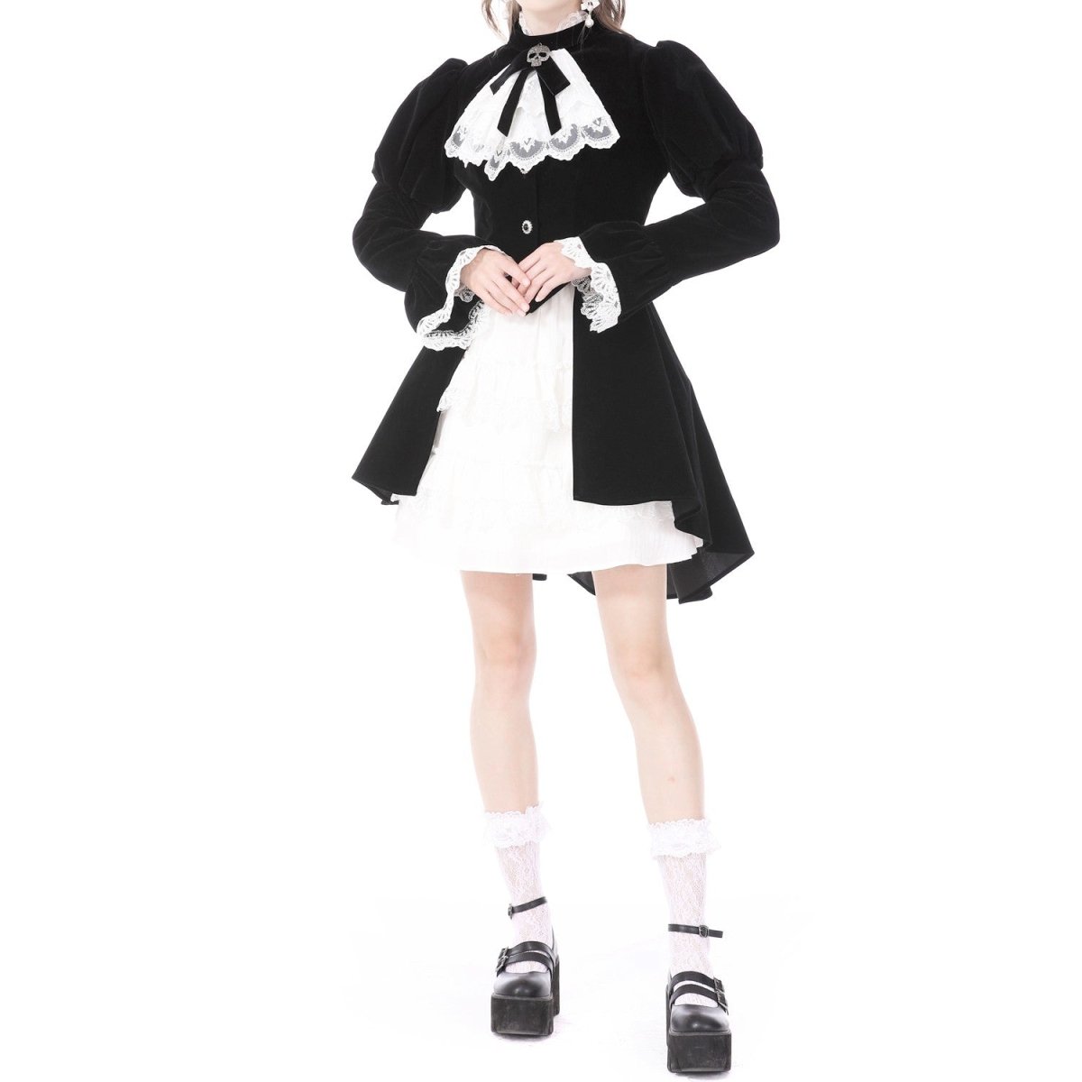 Chaqueta gótica de terciopelo negro con chorrera blanca, vista frontal puesta