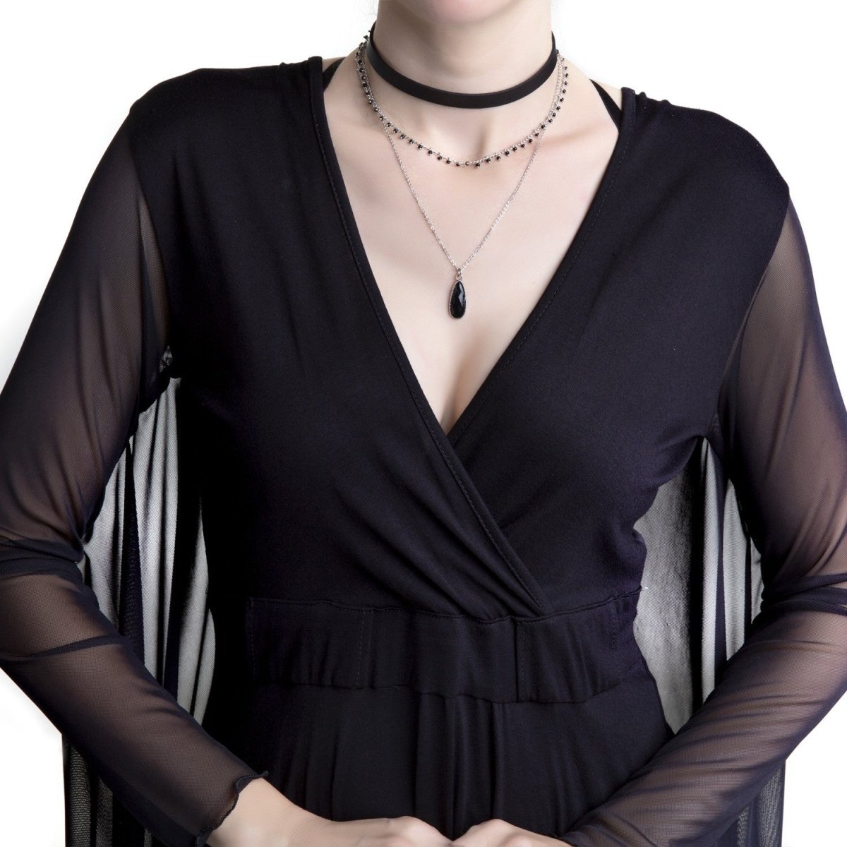 Gargantilla Triple Negra con Cadenas y Colgante de Gota - Crazyinlove
