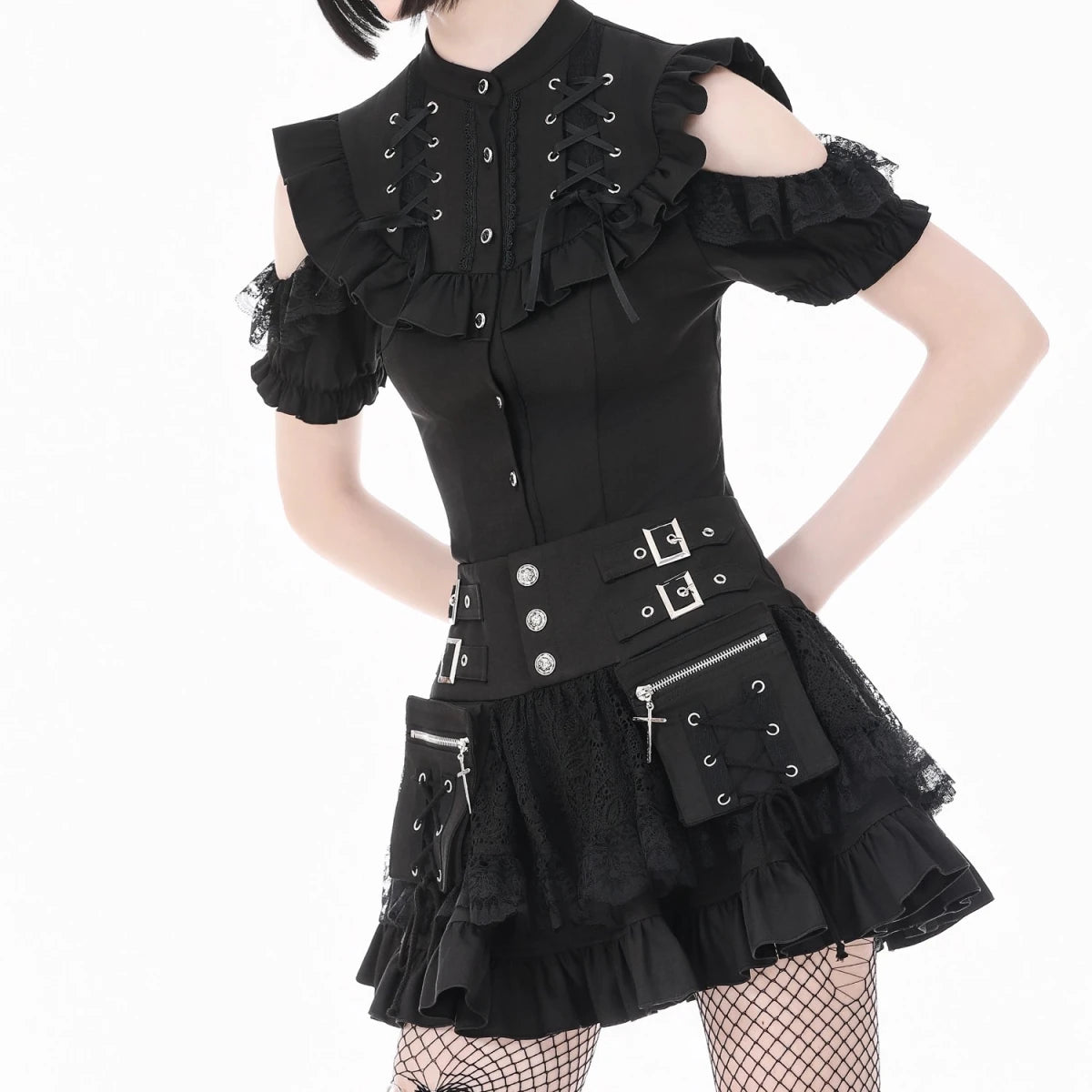 Minifalda con Bolsillos Cargo, Encaje y Hebillas - Crazyinlove