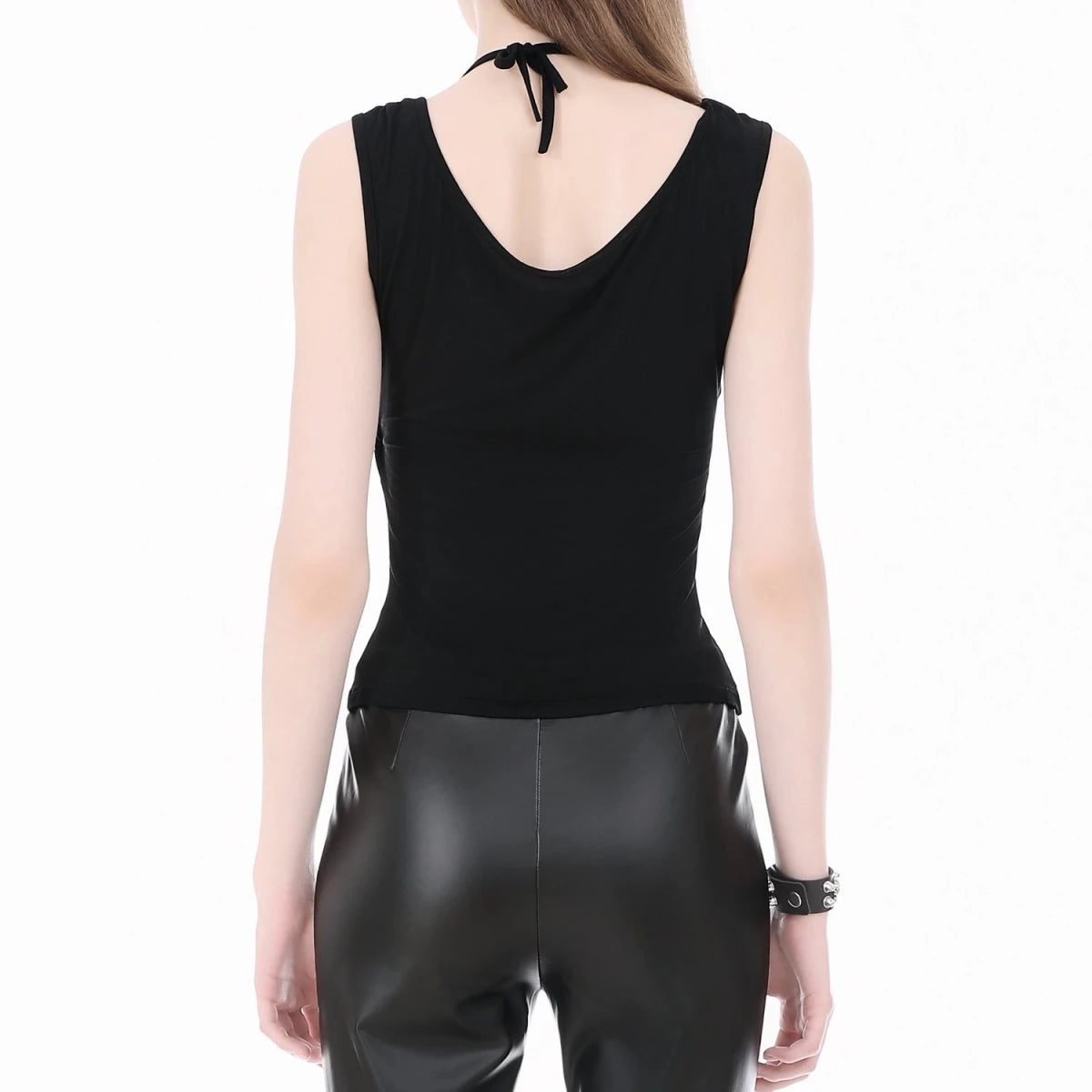 Top Gótico Negro con Dije de Araña y Escote Calado - Crazyinlove