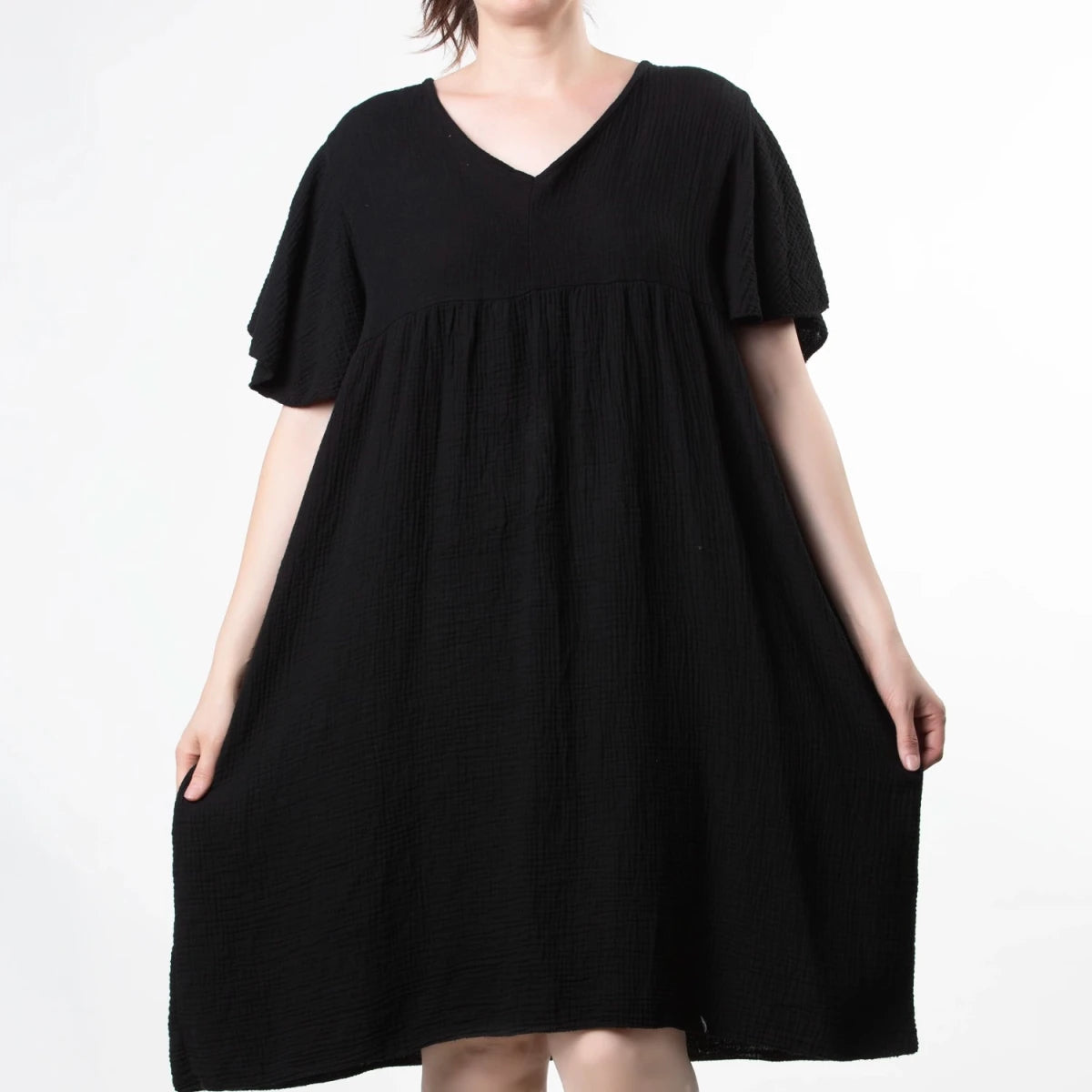 Vestido Negro de Algodón con Mangas Aladas - Crazyinlove